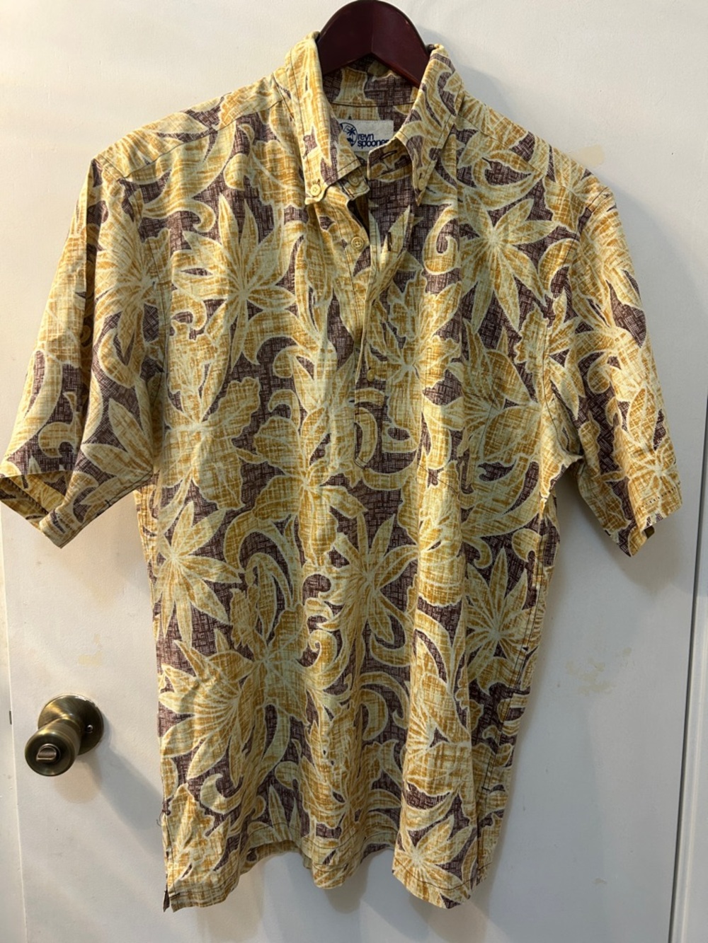 Reyn Spooner Yellow and Brown Floral Short-Sleeve Pullover Aloha Shirt, Sz L